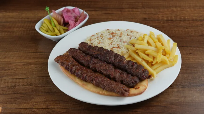 Adana Şiş Köfte Dürüm