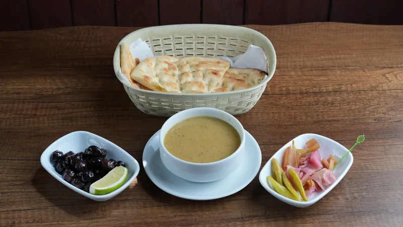 Süzme Mercimek Çorbası